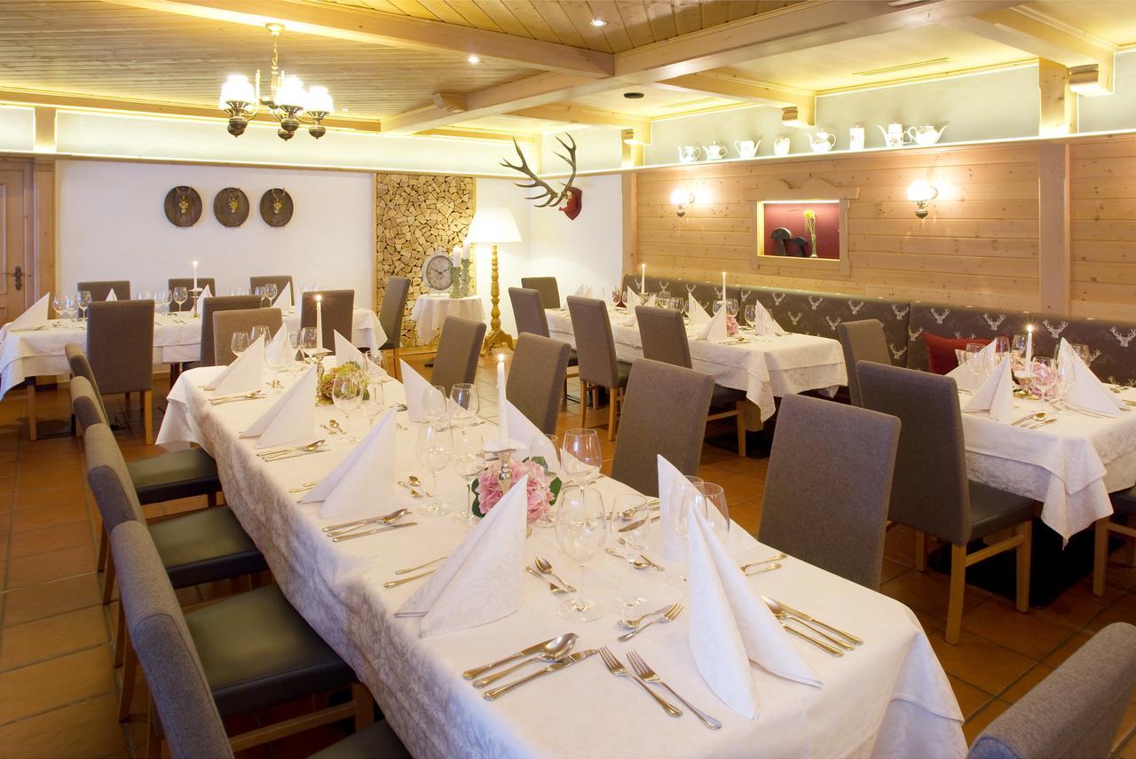 Hotel Berghof Innerkrems Ngoại thất bức ảnh